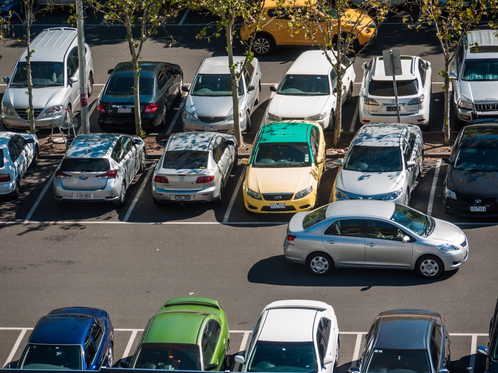 Comment s’y prendre pour trouver un parking sécurisé