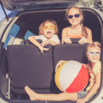 Avantages de la location voiture avec chauffeur pour un voyage en famille